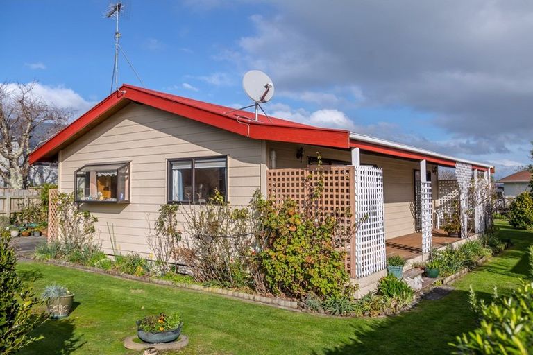 Photo of property in 203 Belvedere Road, Carterton, 5713