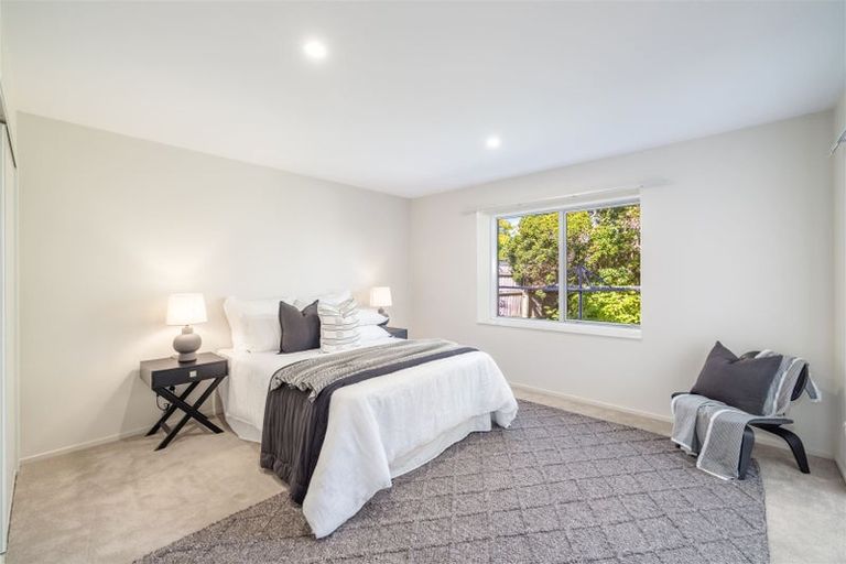 Photo of property in 89b Wairakei Road, Bryndwr, Christchurch, 8053