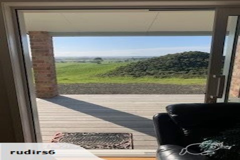 Photo of property in 186 Gervin Road, Wainui, Silverdale, 0992