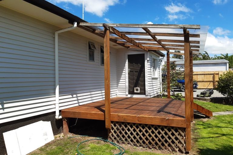 Photo of property in 70 Pandora Avenue, Sunnybrook, Rotorua, 3015