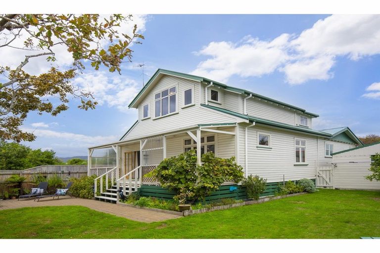 Photo of property in 51 Heretaunga Street, Petone, Lower Hutt, 5012