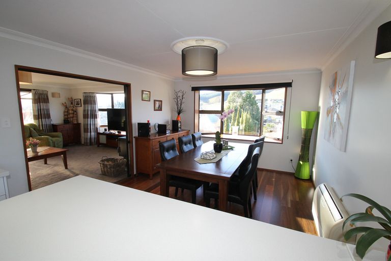 Photo of property in 30 Mcfadden Drive, Mosgiel, 9024