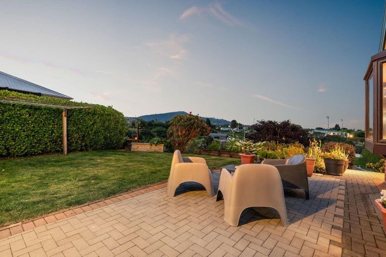 Photo of property in 25 Gillam Crescent, Springfield, Rotorua, 3015