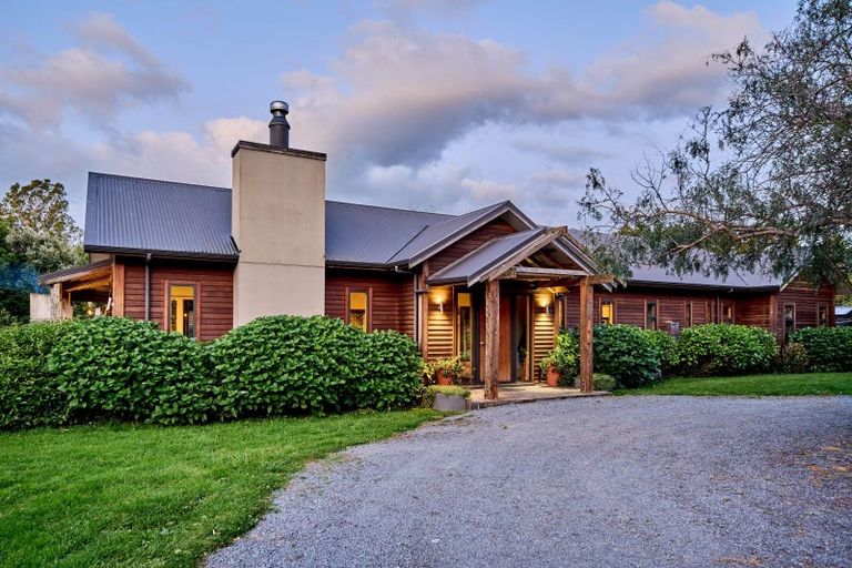 Photo of property in 96 Arcus Road, Te Horo, Otaki, 5582