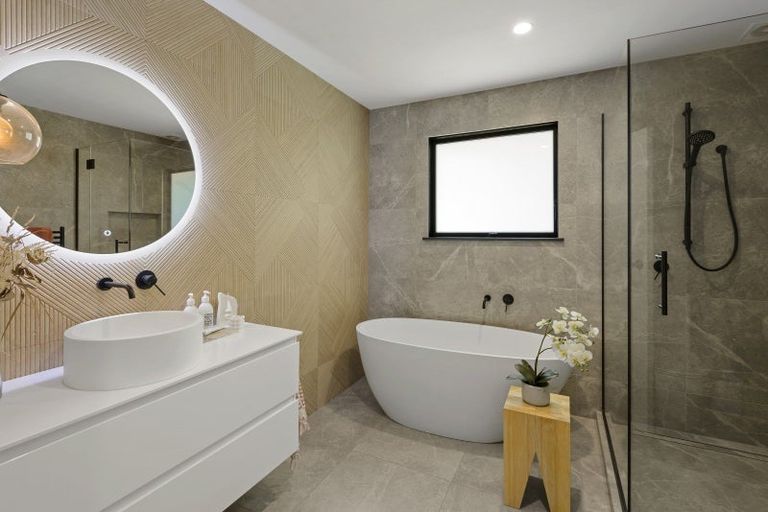 Photo of property in 2 Wedgewood Avenue, Cashmere, Christchurch, 8022