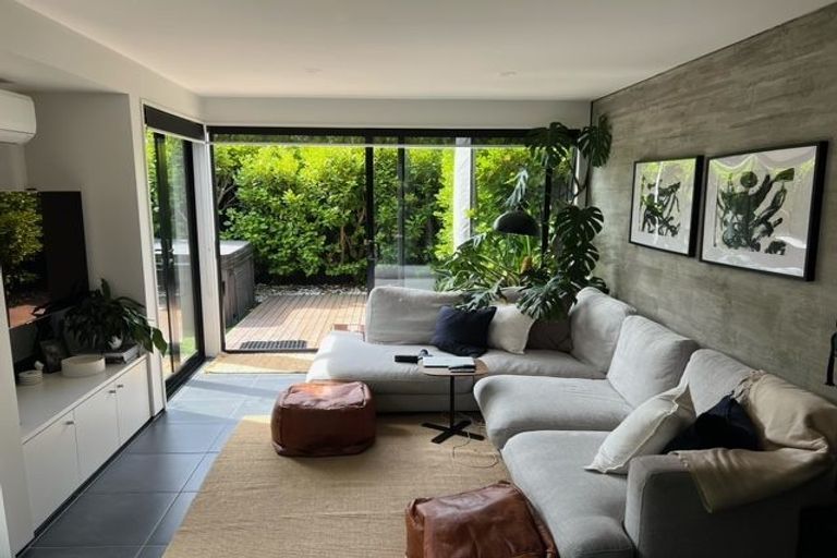 Photo of property in 93 Canon Street, St Albans, Christchurch, 8014