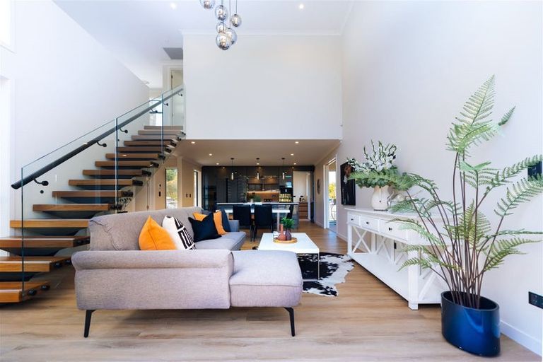 Photo of property in 73 Normans Road, Strowan, Christchurch, 8052