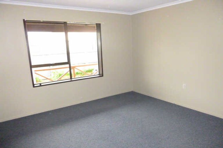 Photo of property in 4/76 Shakespeare Road, Waltham, Christchurch, 8023