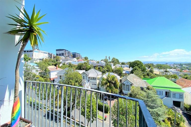 Photo of property in 3a/17 Scanlan Street, Grey Lynn, Auckland, 1021