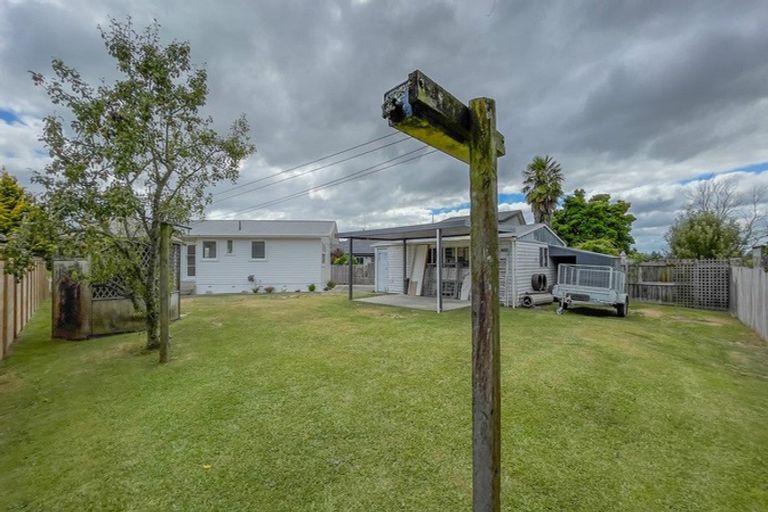Photo of property in 5 Oxford Street, Tirau, 3410