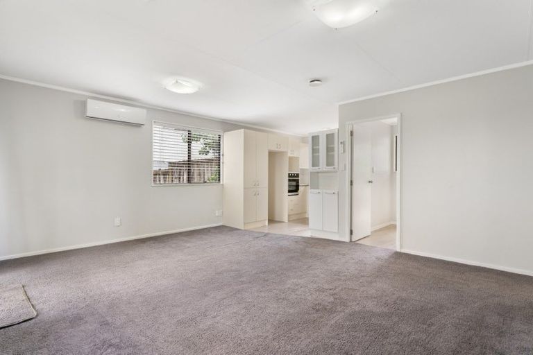 Photo of property in 15a Ruahine Street, Roslyn, Palmerston North, 4414