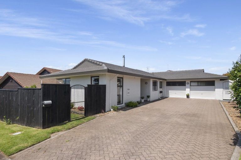 Photo of property in 5 Cathray Place, Matua, Tauranga, 3110