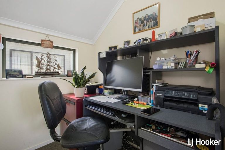 Photo of property in 42 Ocean View Road, Waihi Beach, 3611