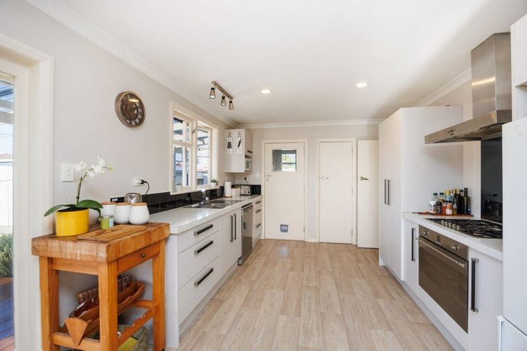 Photo of property in 79 Maxwells Line, Awapuni, Palmerston North, 4412