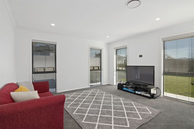 Photo of property in 3 Les Wakefield Road, Mapua, 7005