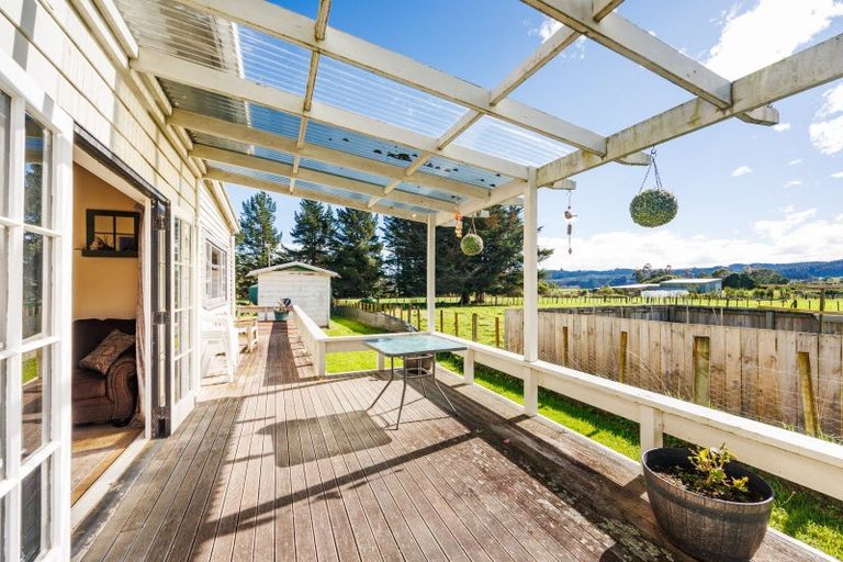 Photo of property in 481 Pohangina Valley East Road, Pohangina, Ashhurst, 4884