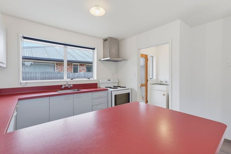 Photo of property in 2/2 Bentley Street, Russley, Christchurch, 8042