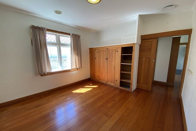 Photo of property in 37 Miro Street, Miramar, Wellington, 6022