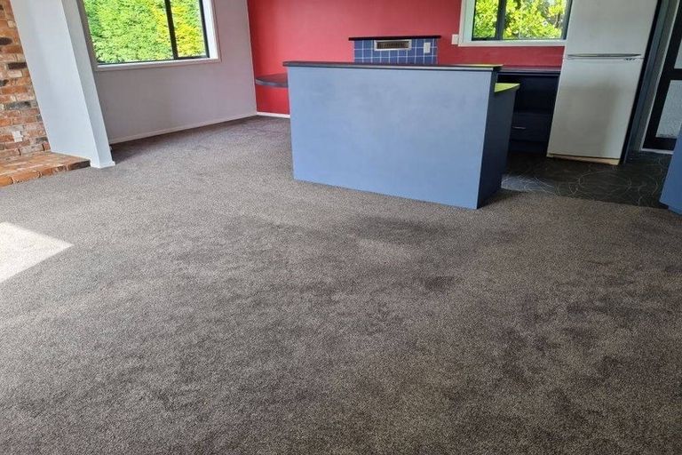 Photo of property in 80 Watt Road, Otatara, Invercargill, 9879