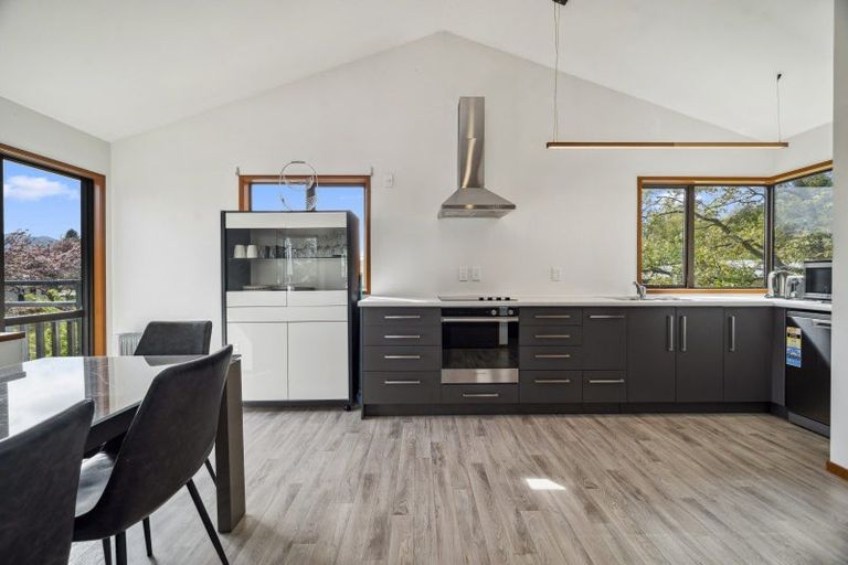 Photo of property in 2/11 Kereru Street, Two Mile Bay, Taupo, 3330