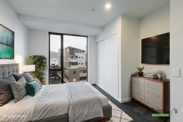 Photo of property in Pinnacle Apartments, E803/160 Victoria Street, Te Aro, Wellington, 6011
