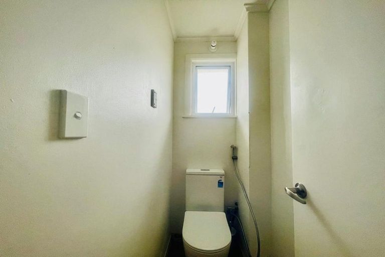 Photo of property in 106 Coxhead Road, Wattle Downs, Auckland, 2103