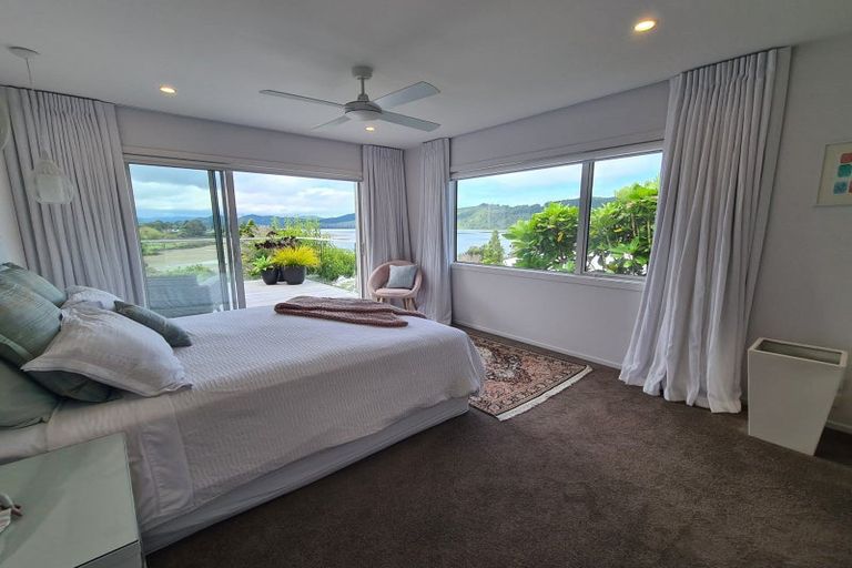 Photo of property in 104 Tukere Drive, Whangamata, 3620