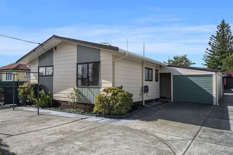 Photo of property in 123a Onerahi Road, Onerahi, Whangarei, 0110