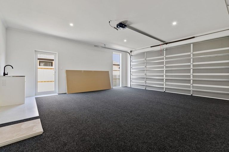 Photo of property in 18 Murray Ward Drive, Te Kauwhata, 3710