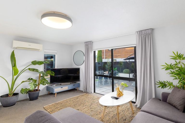Photo of property in 1/10 Mayfair Street, Riccarton, Christchurch, 8011
