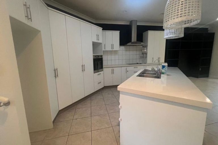 Photo of property in 22a Mcleod Road, Henderson, Auckland, 0612