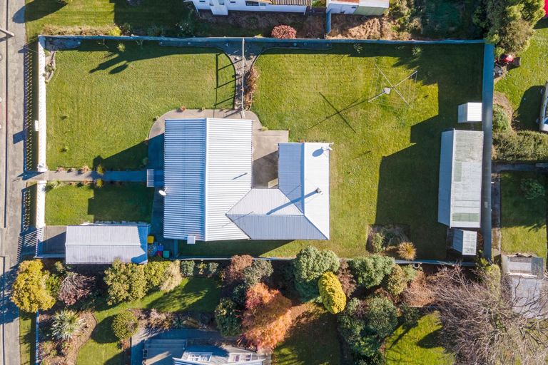 Photo of property in 58 Wilkin Street, Waimate, 7924