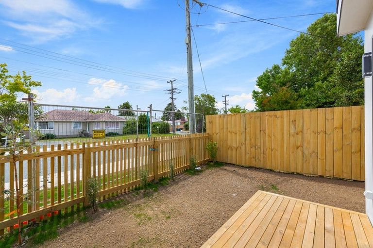 Photo of property in 20a Fairdene Avenue, Henderson, Auckland, 0610