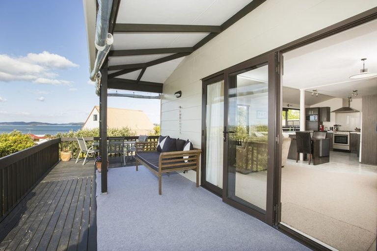 Photo of property in 16 Matangi Terrace, Snells Beach, 0920