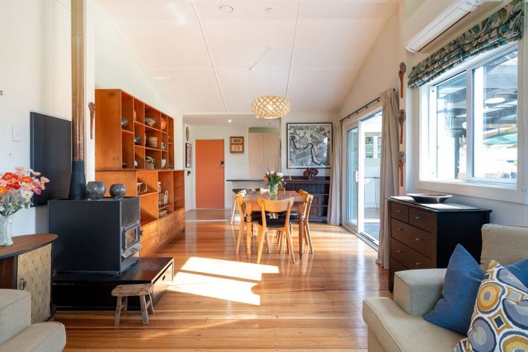 Photo of property in 104 Tollemache Road East, Longlands, Hastings, 4122