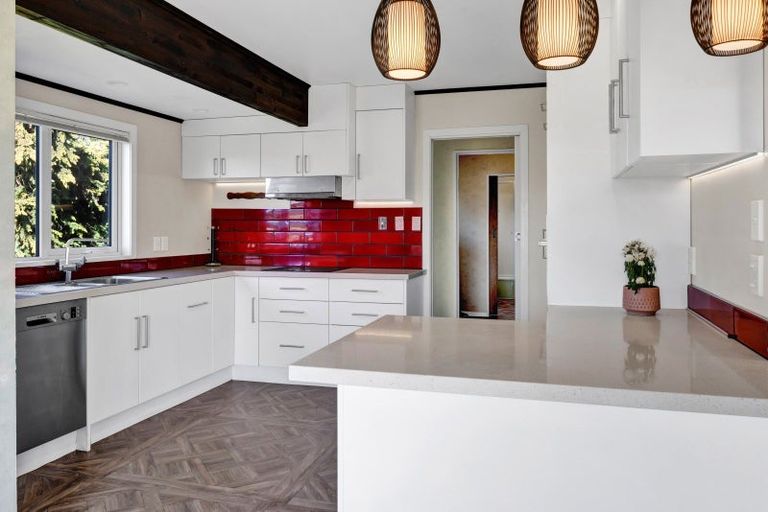 Photo of property in 54 Ketemarae Road, Normanby, Hawera, 4614