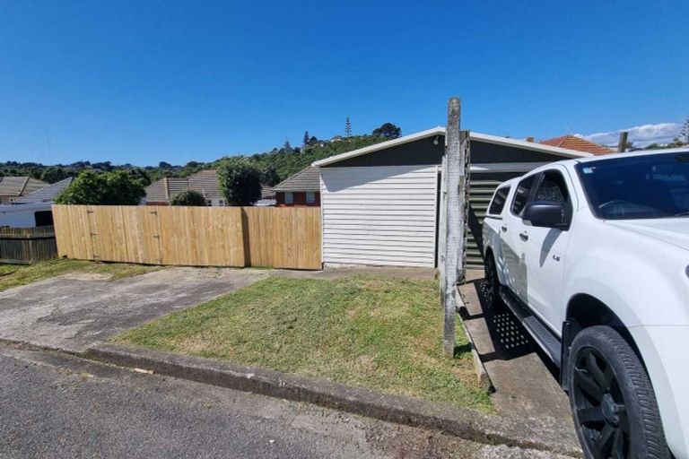 Photo of property in 130 Main Road, Titahi Bay, Porirua, 5022