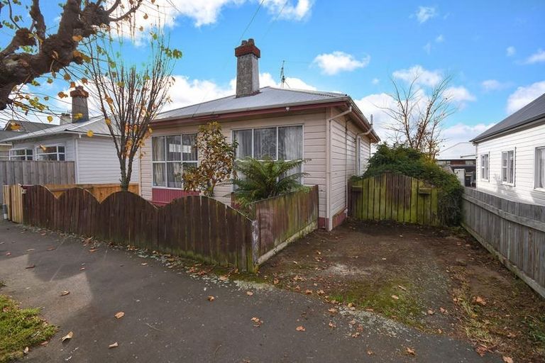 Photo of property in 30 Baker Street, Caversham, Dunedin, 9012