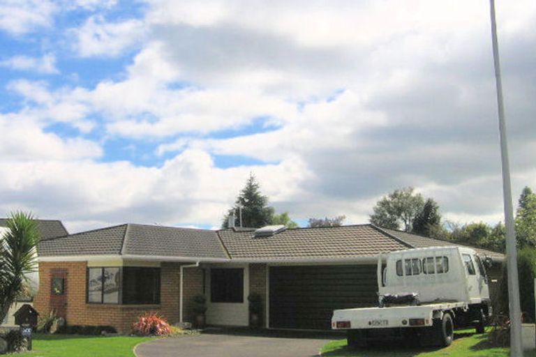 Photo of property in 5 Judith Place, Owhata, Rotorua, 3010