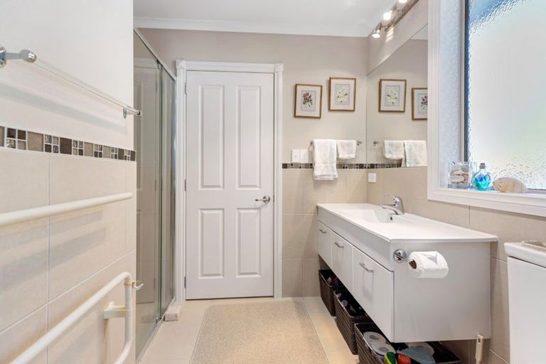 Photo of property in 11/17 Simmonds Grove, Greerton, Tauranga, 3112