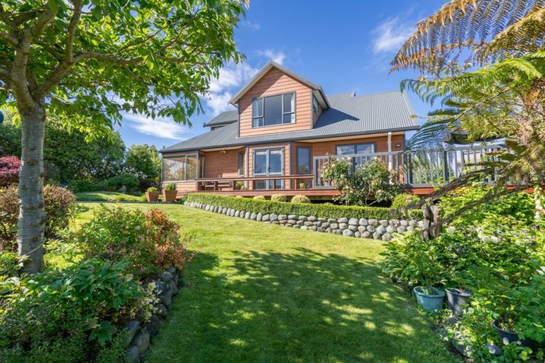 Photo of property in 31 Te Waaka Terrace, Kuratau, Turangi, 3381