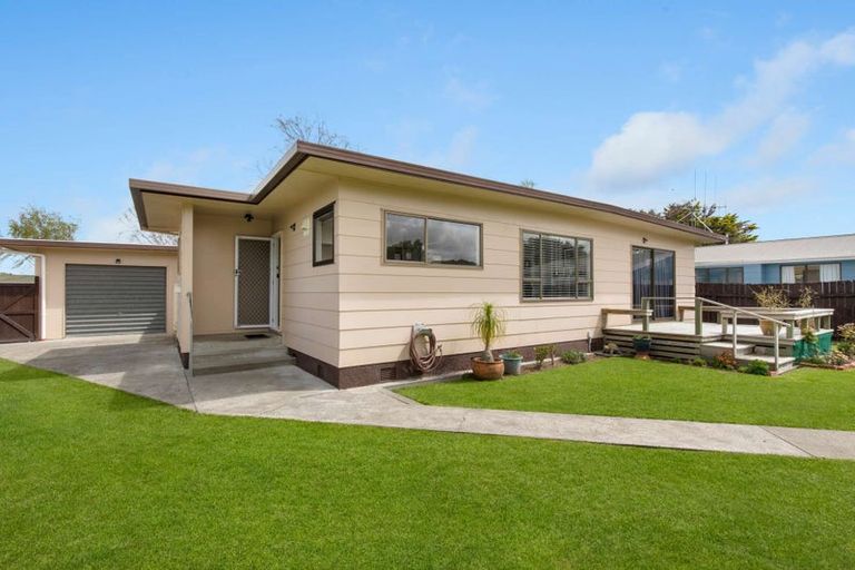 Photo of property in 26 Humphries Place, Awapuni, Palmerston North, 4412