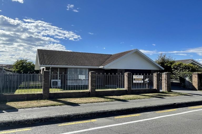 Photo of property in 134 Racecourse Road, Sockburn, Christchurch, 8042