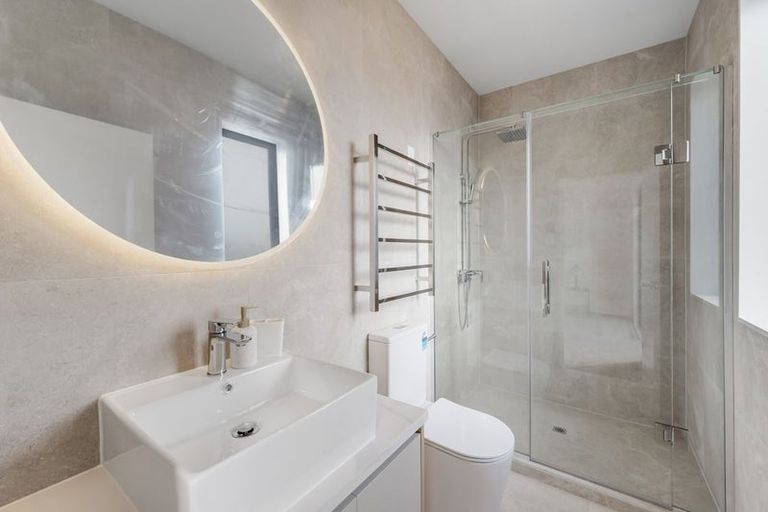 Photo of property in 12 Noble Lane, Pokeno, 2402