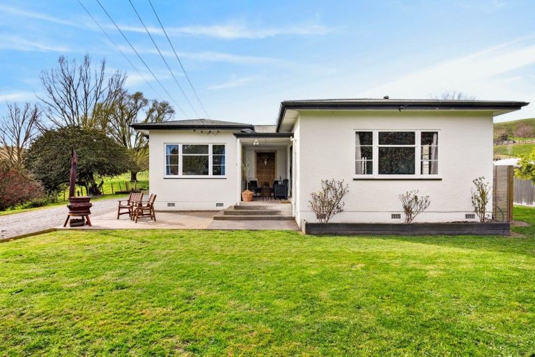 Photo of property in 326 Kawera Road, Pukehamoamoa, Hastings, 4179