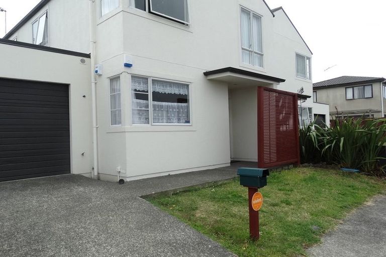 Photo of property in 10 Asics Drive, Favona, Auckland, 2024