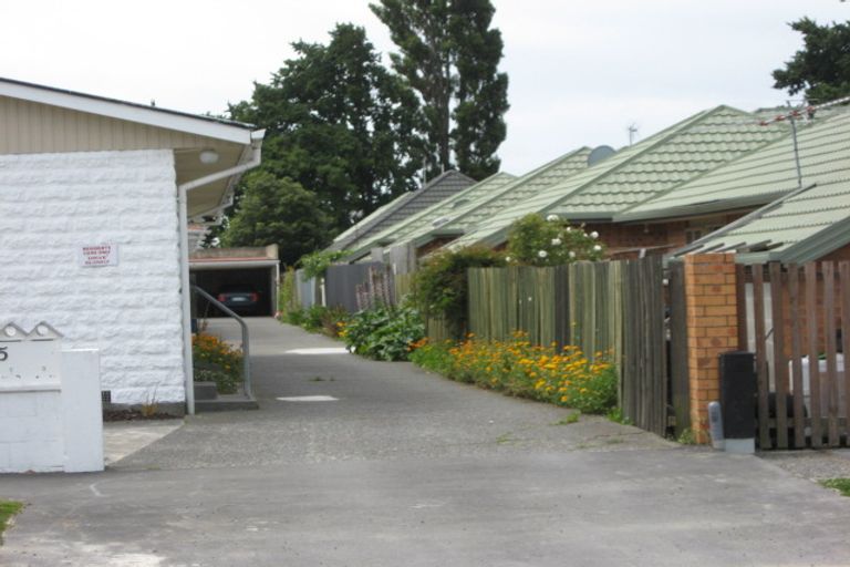 Photo of property in 1/73 Fairfield Avenue, Addington, Christchurch, 8024