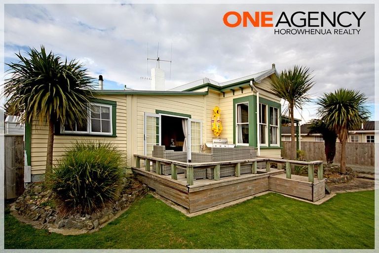 Photo of property in 2 Parker Avenue, Levin, 5510