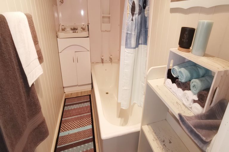 Photo of property in 83 Lowe Street, Avenal, Invercargill, 9810