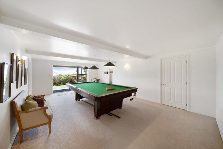 Photo of property in 2/40 Cook Street, Howick, Auckland, 2014